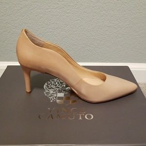 vince camuto jaynita pointy toe pump